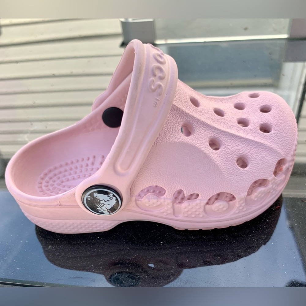 🐊 Crocs, Baya, Pink. Baby size 4/5